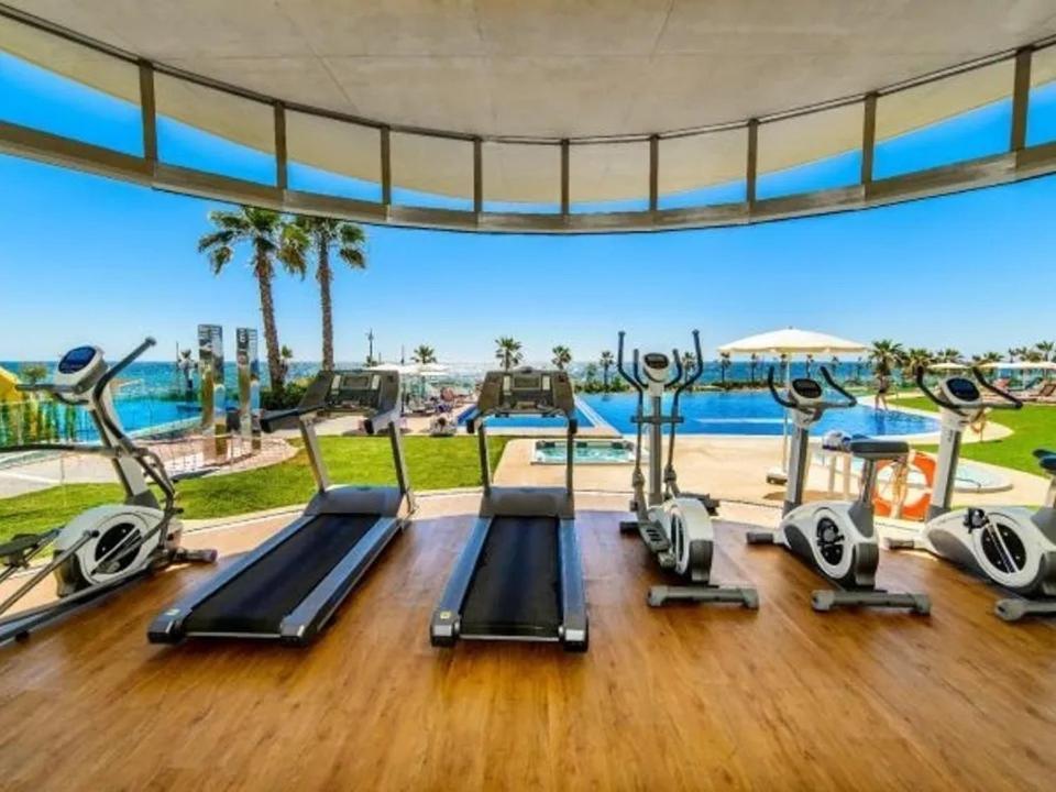 Apartment Deluxe Clara Sea Senses Torrevieja Exterior foto